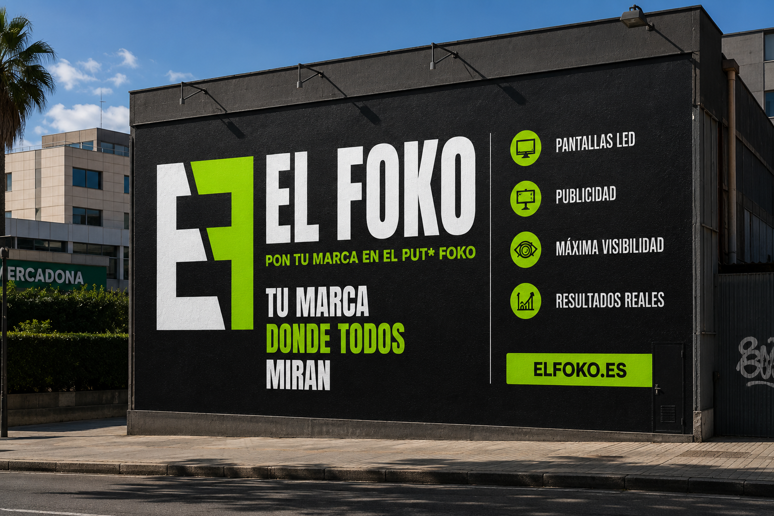 Mural publicitario ElFoko en fachada de local comercial